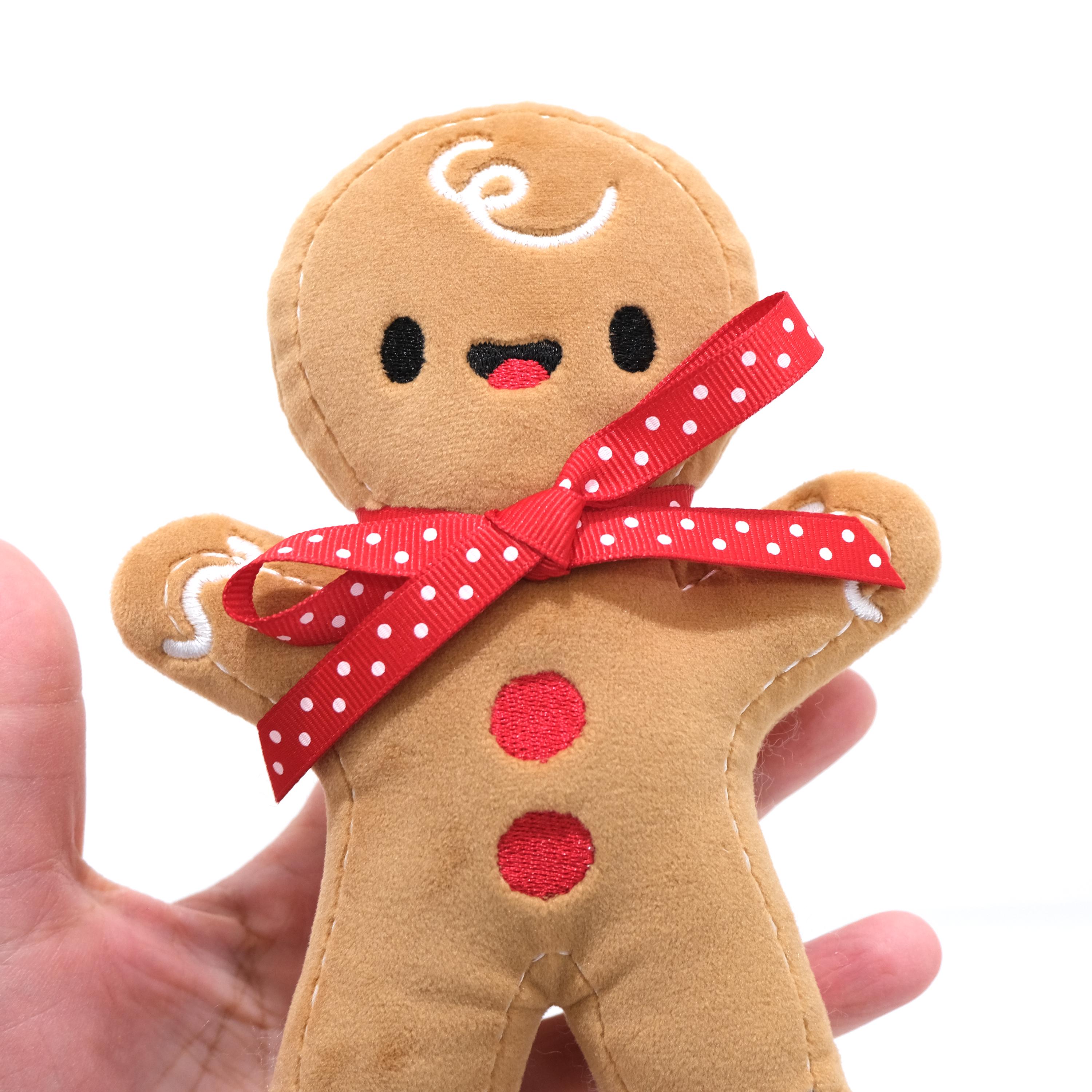 ジンジャーブレッドマンのぬいぐるみ（レッドリボン） - クリスマスの