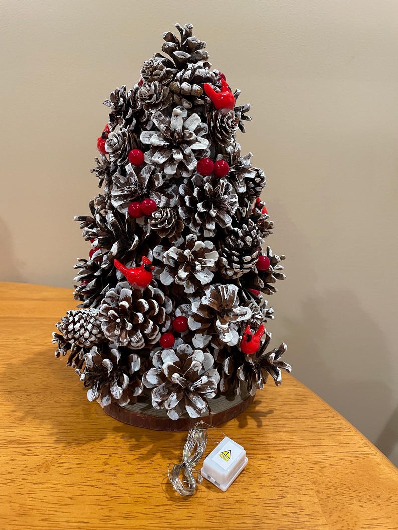 KathysKraftsandBloom Pinecone Tree - Thumbnail 2