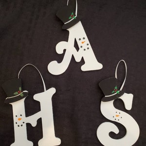 Envío gratuito-Snowman letter adornos de madera