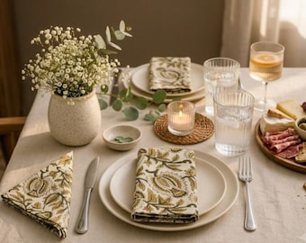 Floral Cloth Napkins Set, Farmhouse Table Linens, Cotton Dinner Napkins, Vintage Botanical Napkins, Wedding Table Decor