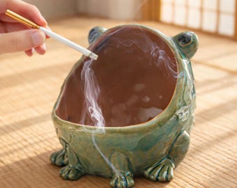 Posacenere in ceramica personalizzato a forma di rospo, posacenere a forma di rana con bocca grande, design anti-cenere volante, posacenere inciso personalizzato, regalo creativo per l'arredamento di casa e ufficio