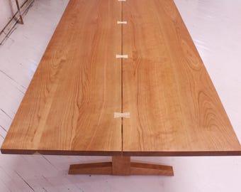 Custom Solid Wood Knockdown Trestle Dining Table Traditional