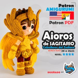 Puede incluir: Muñeco amigurumi tejido a crochet de Aioros de Sagitario de Caballeros del Zodiaco, con armadura dorada y alas. El texto dice: Patron AMIGURUMI, Patron PDF, Aioros de SAGITARIO, Caballeros del Zodiaco, MUÑECO TEJIDO 20 a 25cm, NIVEL: 4 estrellas.