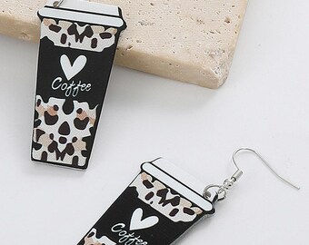 Pendientes Alexis con forma de taza de bebida