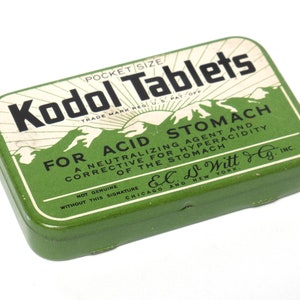Vintage Tin KODOL Tablets for acid stomach Advertising Medicine pocket sized Tin 1930&#39;s