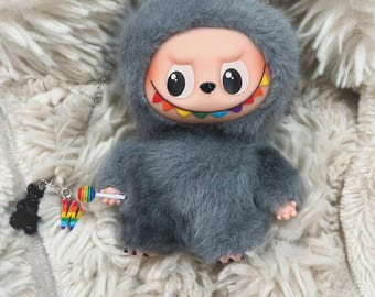 Mini pin secreto personalizado con la letra "W" para el amor: identificación secreta auténtica y rara de Labubu.