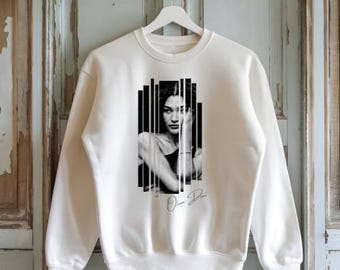 Olivia Dean-T-Shirt Olivia Dean Merch The Art of Loving LIVE Tour 2026 Olivia Dean tee Olivia Dean shirt Olivia Dean gif Olivia Dean poster