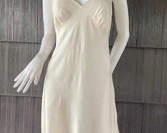 VTG Y2K 100 % soie Victoria's Secret ivoire nouer dans le dos nuisette nuisette
