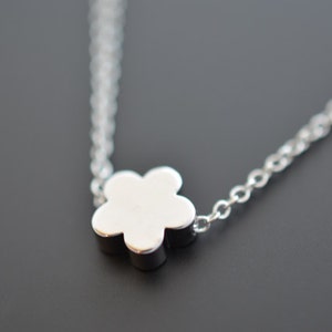 Tiny necklace, Daisy necklace, Pendant Necklace,Silver necklace,Flower necklace,Dainty necklace,Wedding necklace,Delicate necklace image 1