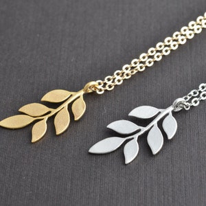 Leaves necklace, wedding jewelry, flower girl, bridesmaid gift, anniversary. gold necklace, silver necklace,everyday necklace,gift