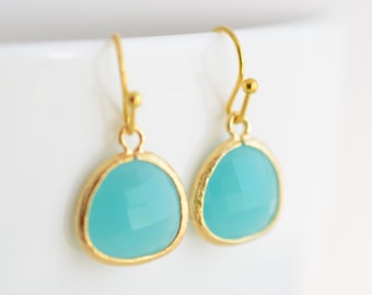 Mint blue glass earrings, Gold earrings, Wedding earrings, Bridal earrings, Mint earrings, Bridesmaid gift, Non pierced earrings.