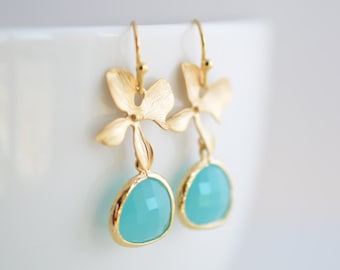 Orchid and Mint Blue earrings, gold earrings, Wedding earrings, Bridal earrings, Mint earrings, Glass earrings, Bead earrings.Mother Gift,