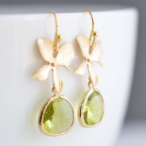 Orchid earrings, Peridot earring, Gold earrings, Wedding jewelry, Bridal earrings, Clip earrings, Flower earrings, tmj00209Mother Gift, image 2