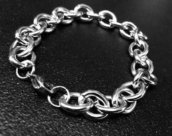 Chunky silver unisex bracelet