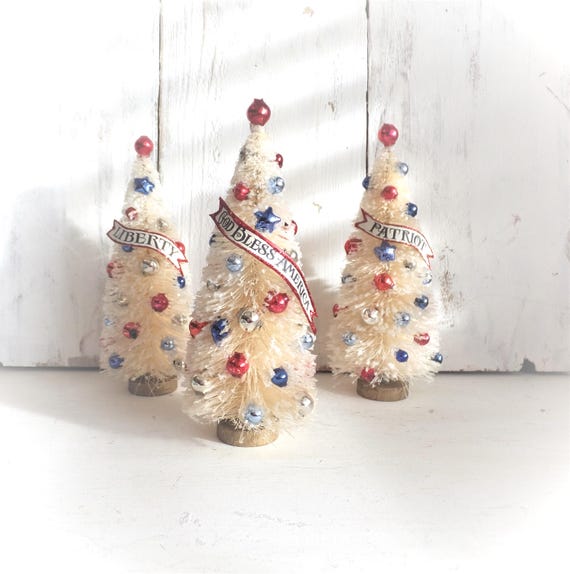 PATRIOTIC Semi Quincentennial Bottle Brush TREE, Vintage Inspired Holiday Decor (6 inch)