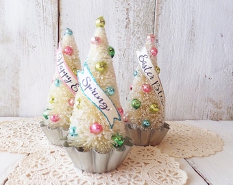 SPRING Bottle Brush TREE: SINGLE  5.5 inch Tree ~ Choose Banner, Tart Tin  Pastel Beads ~ Holiday Tier Tray Decor ~ Flocked ~ Hand Made Gift