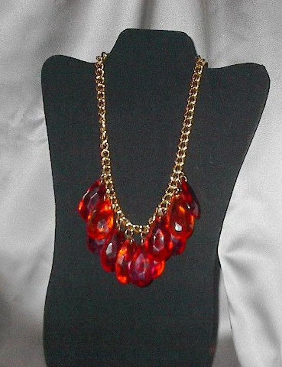 Luscious Rose Pink and Orange 1980s Necklace