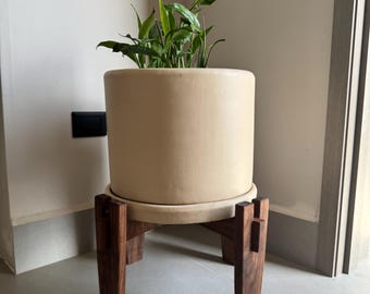 Solid Wood Interlocked Pot Stand