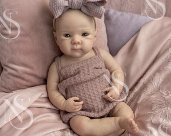 Silicone Reborn Baby Doll 13", waterproof full body Girl Doll with Outfits