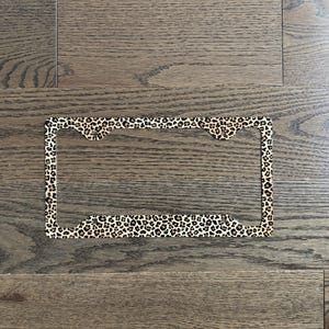 Leopard Print License Plate Frame, Cheetah Animal Pattern Car Tag Holder, Trendy Auto Accessory for Women, 4 Hole USA Size