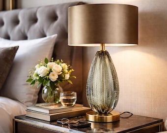 Luxuriöse Designer-Tischleuchte aus mundgeblasenem Glas – Elegante goldene Nachttischlampe – Moderne Wohnzimmerbeleuchtung im Hotelstil – Premium-Lampe