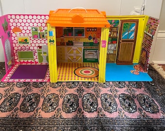 Vintage 1973 BARBIE Country Living Home (8662) Folding Playset House (Pink Variant) By Mattel