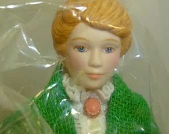 1990 Irish Colleen Porzellan Puppe von Avon Sammlerstücke wie neu in Box Feier St. Patrick's Day!