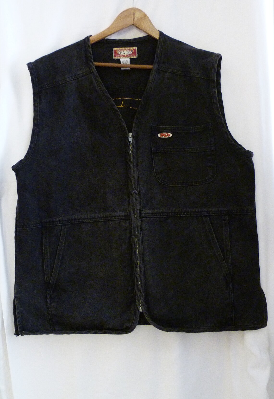 Custom-made One-of-a Kind Denim Jacket Vest With Original Custom Wolf Painting by N. C. Artist Size L / XL, Foto 2 von 5