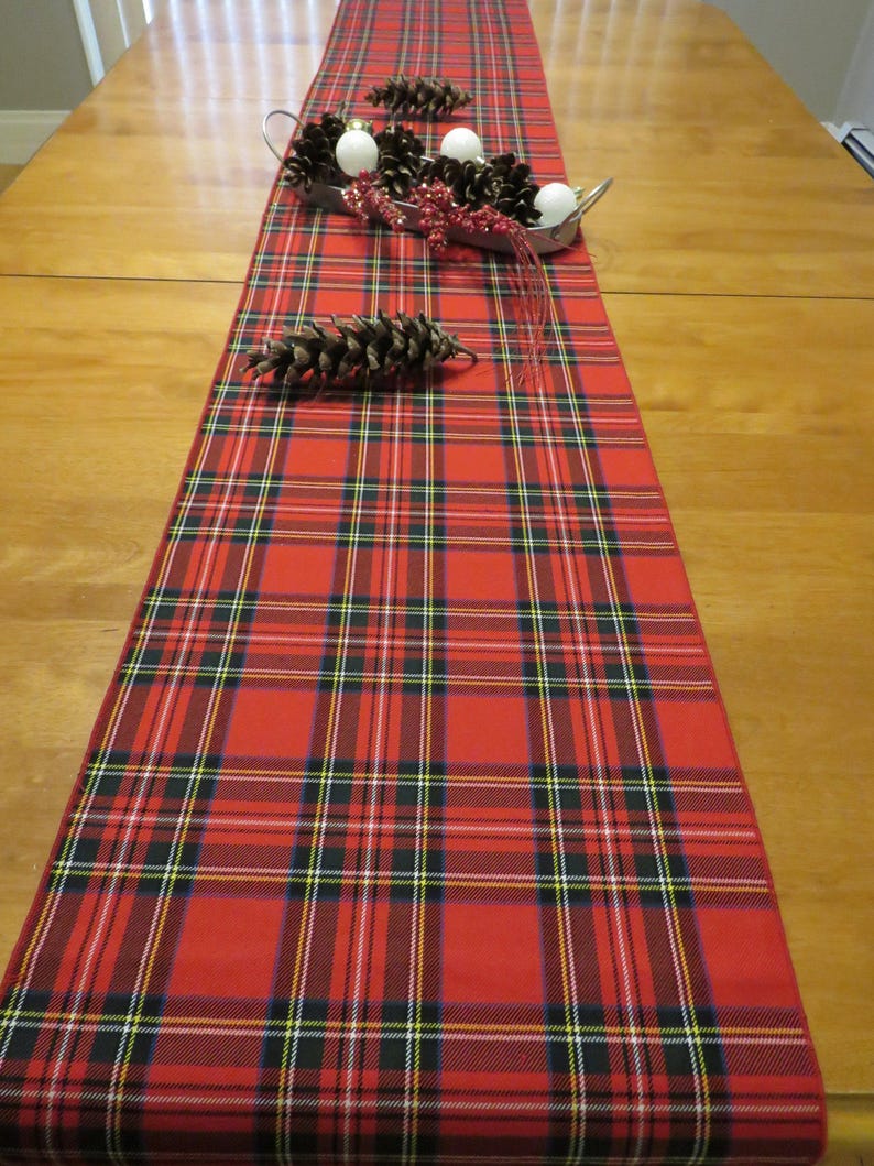 Royal Stewart Tartan Table Runner for Christmas Décor image 5