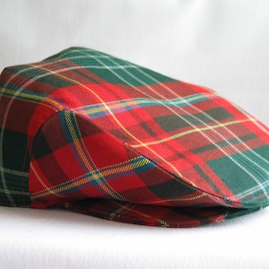 Flat Cap, New Brunswick Tartan Flat Cap in Red and Green Plaid for Family Christmas Photos image 1