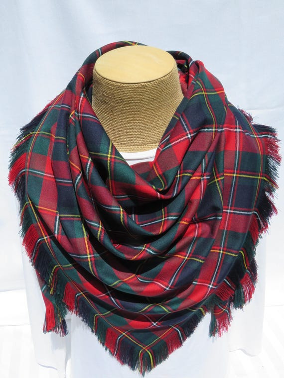 Plaid Du Quebec Blanket Scarf, Quebec Tartan Blanket Scarf, Navy