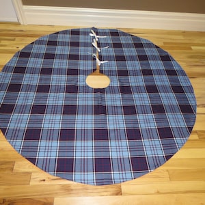 Tree Skirt, Royal Canadian Air Force Tartan Christmas Tree Skirt for Mess Hall