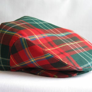 Flat Cap, New Brunswick Tartan Flat Cap in Red and Green Plaid for Family Christmas Photos image 5