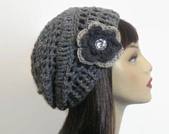 Gray Crochet Slouchy hat Flower Gray Crochet Beanie Crochet Women's hat Gray Slouch Beret Charcoal Beanie Tweed Tam Gray slouch beanie