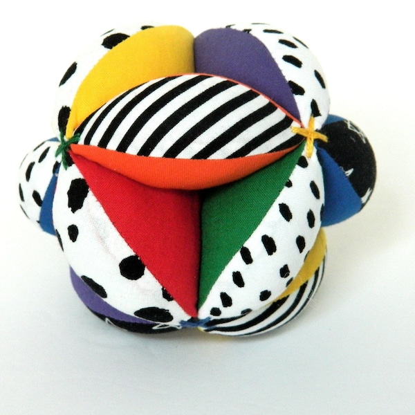 Soft Clutch Ball, Rainbow Colors Montessori Learning, Baby Shower Gift, Christening Present, Hand Eye Coordination, Black and White Prints