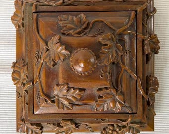 Vintage Grapevine Decorative Box | Ornate Faux Wood Resin Trinket Box | Black Forest Style