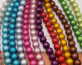 1 rang de 8 mm Miracle Lucite Beads, 45 perles de couleur au choix.