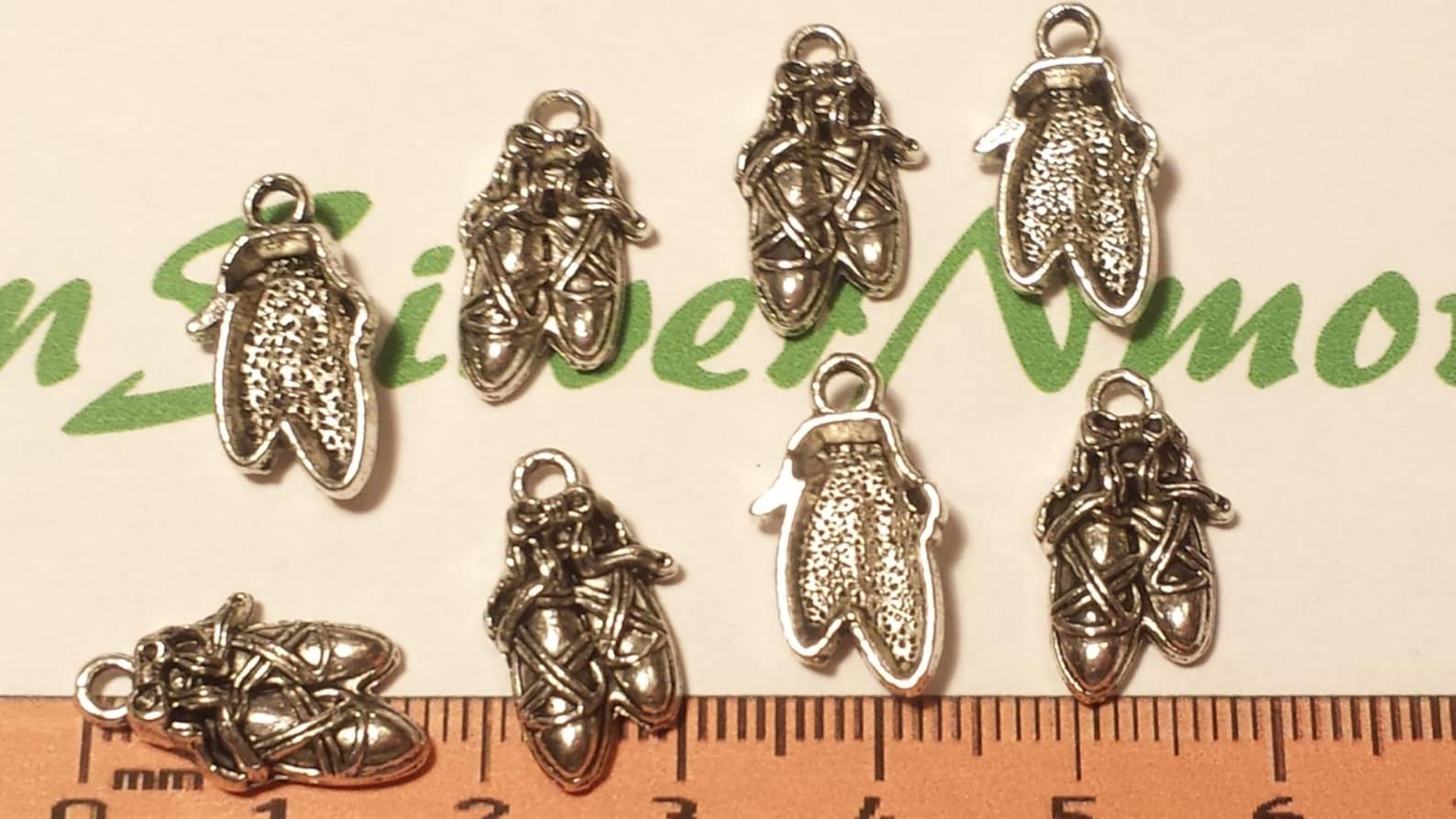 14 pcs per pack 19x10mm ballet shoes charm antique silver finish lead free pewter