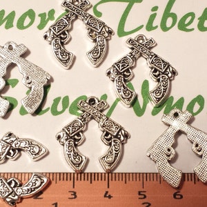 12 pcs per pack 23x22mm Crossed Gun Charms Antique Silver Lead free Pewter. image 4