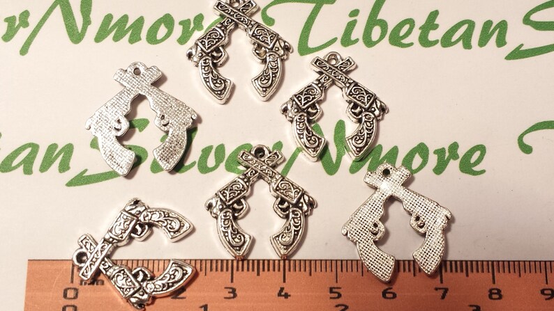 12 pcs per pack 23x22mm Crossed Gun Charms Antique Silver Lead free Pewter. image 4