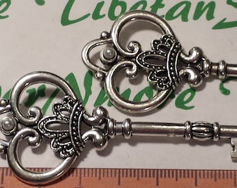 3 pcs per pack 84x30mm Large Solid Skeleton Key with Pearl Antique Silver Lead free Pewter.