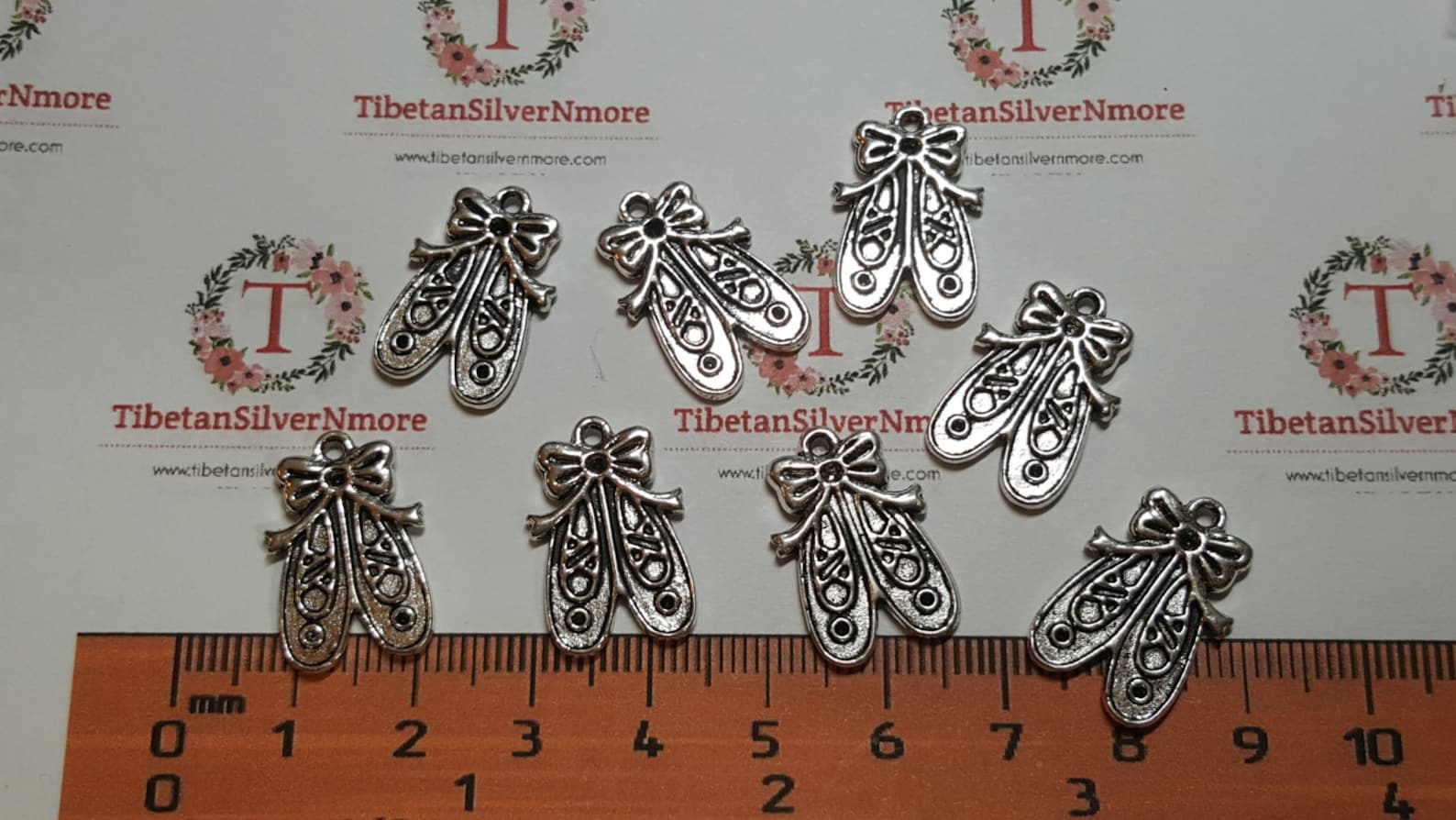 24 pieces a pack of 23x13mm reversible ballet shoes charm antique silver finish lead free pewter