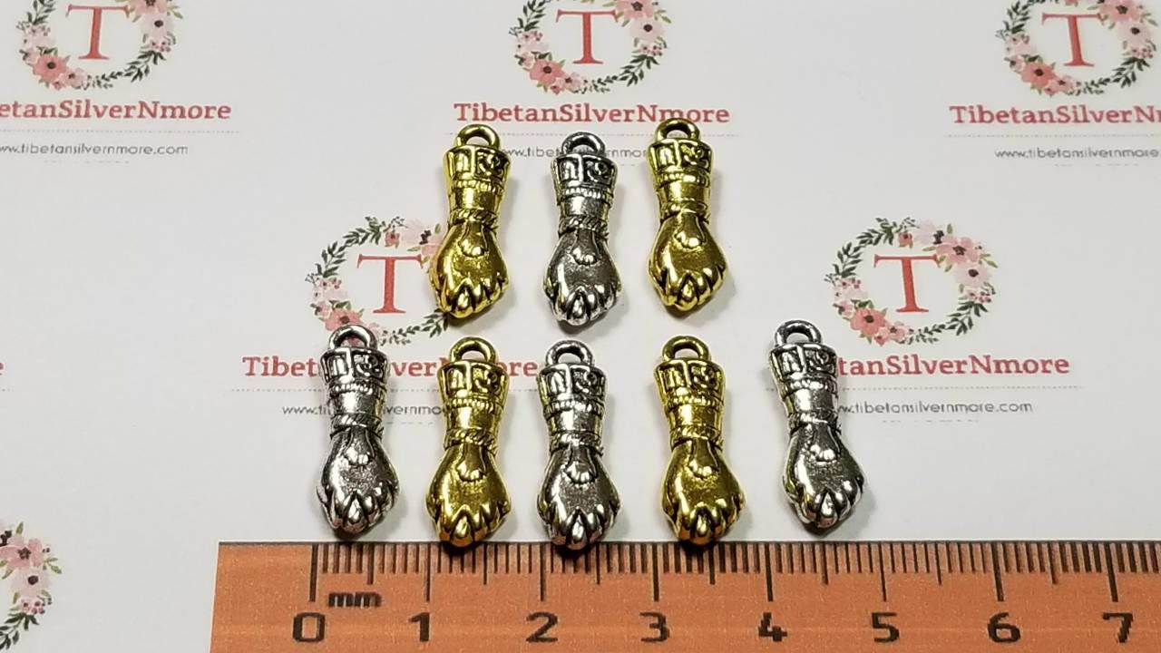 1パック12個入り 19 x 8 mm ブラジル産フィガフィストハンドチャーム アンティークシルバーまたはゴールド仕上げ 鉛フリーピューター -  Etsy 日本