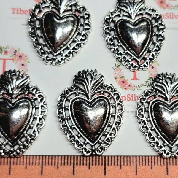 6 pcs per pack 29x22mm Sacred Heart charm Antique Silver Lead free Pewter