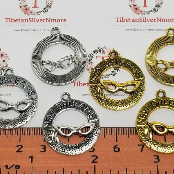 8 pcs per pack 25mm Medium Masquerade Masks on Circle Written New Orleans Charm Antique Gold Finish Lead Free Pewter