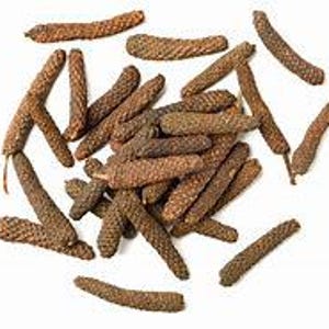 25 gr. Dried Long Pepper or Piper Longum herbs