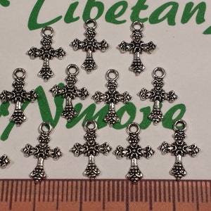 50 pcs per pack 14x9mm Tiny Fleur de lis end Cross Charms Antique Silver Lead free Pewter