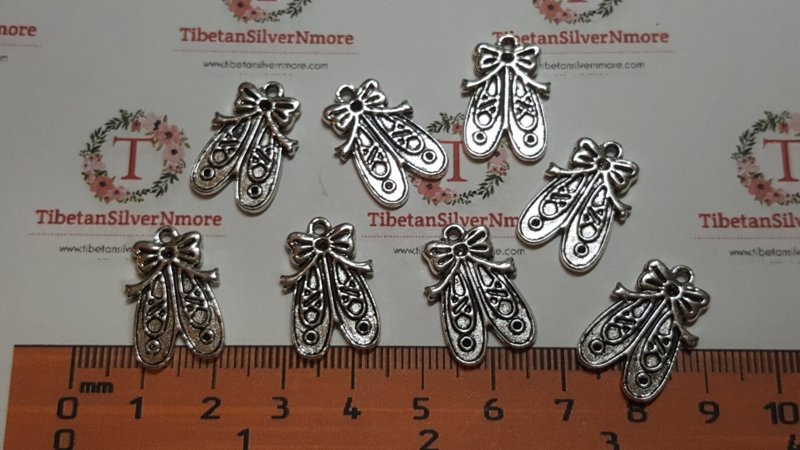 24 pieces a pack of 23x13mm reversible ballet shoes charm antique silver finish lead free pewter