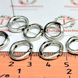 20 pcs per pack 8mm Thin plain oval loop Beads Frame fitted 6 - 7mm bead in Silver tone lead Free Pewter