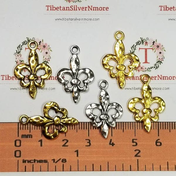 12 pcs per pack 25m Fleur de Lis Hammered Charm antique Gold, Silver or Shiny Gold Finish Lead Free Pewter